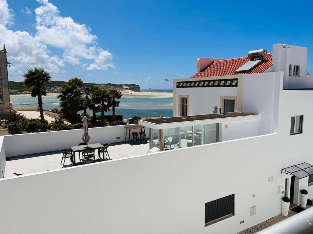 Foz Beach House - Rooftop & Sea View Foz do Arelho Esterno foto